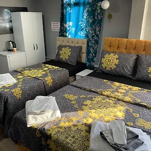  Apartment Demirtas House